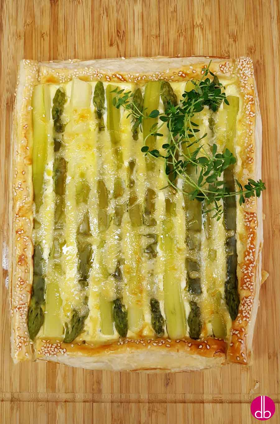 Spargeltarte mit Ziegenkäse und Comté